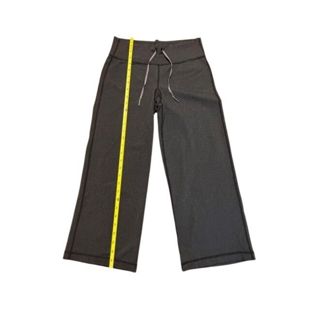 Lululemon Heathered Gray Relaxed Fit Crop Pants Drawstring Back Zip Pocket 6/8 - Picture 5 of 7